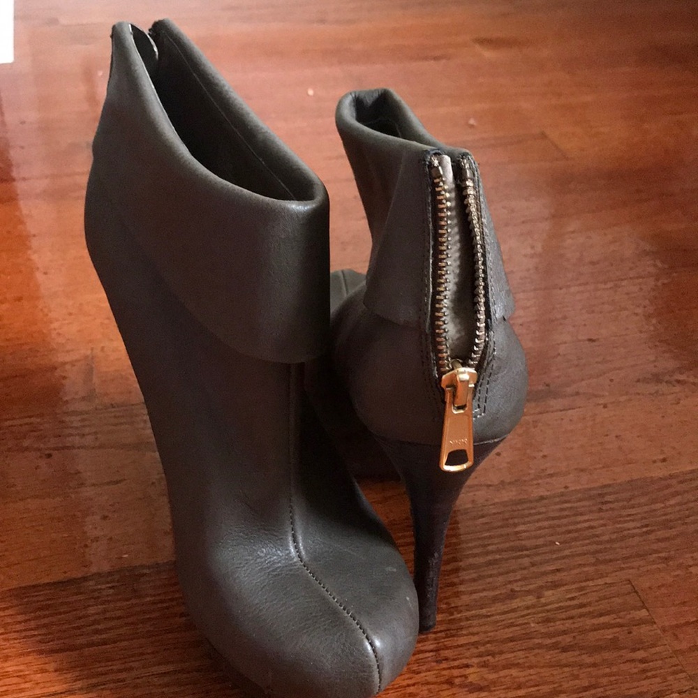 Jessica Simpson Heeled Boots